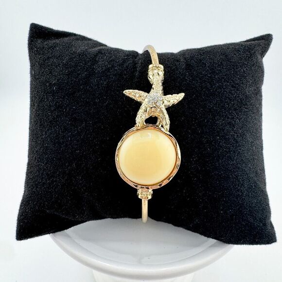 Vintage Gold-Tone Starfish Bangle Stone Accent Beachy Boho Chic Retro - Picture 2 of 8